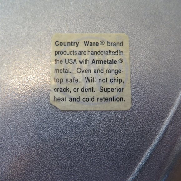 Unique Finish, Wilton Armetale Serving Bread Tray - Picture 5 of 7